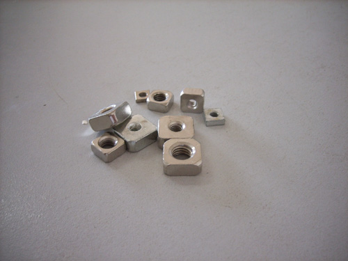 �X�Ͳ����Q������ĸ